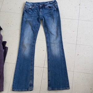 Miss Me Signature Boot Jeans Sz 28 Embellishment Inseam approx 31.5”